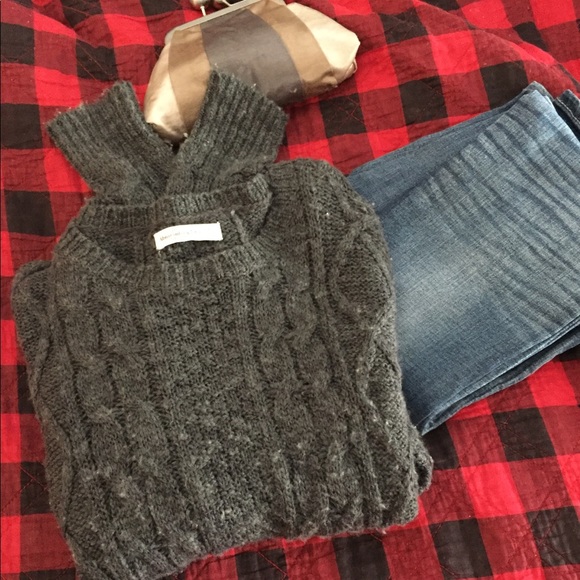 Abercrombie & Fitch Sweaters - A & F Sweater